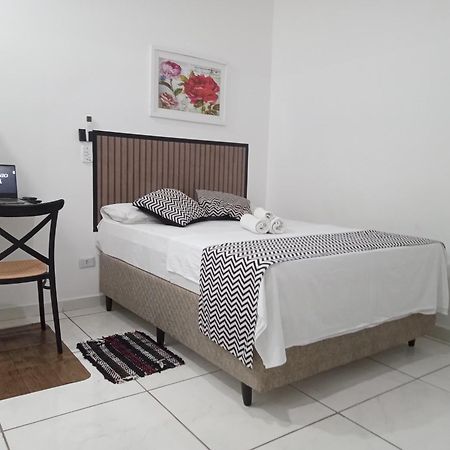 Loft 2 Completo Ar Canais Assinat Garagem Internet Prox Aparecida E Industrias Apartment Pindamonhangaba Bagian luar foto
